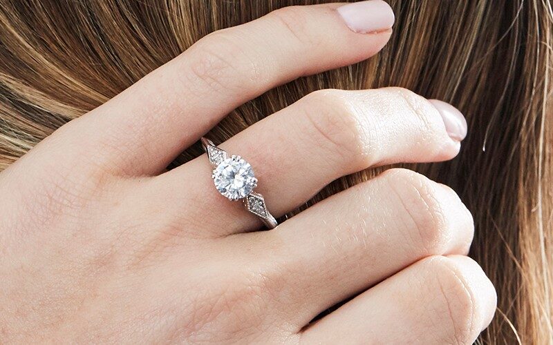 Stylishly exude class and old-time charm with a stunning solitaire ring