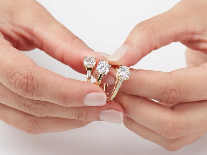 Considerations When Choosing the Right Diamond Shape for Your Hand