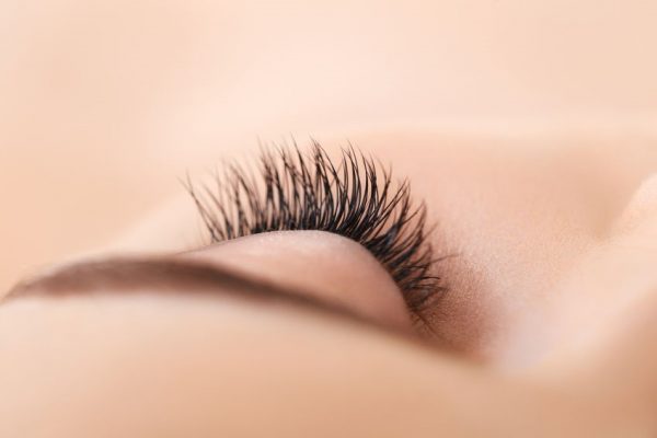 Lash Lifting